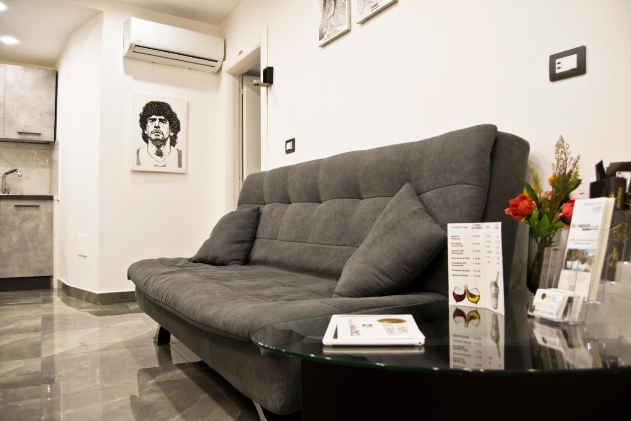 Suite Napoli Sotterranea Con Jacuzzi Ngoại thất bức ảnh